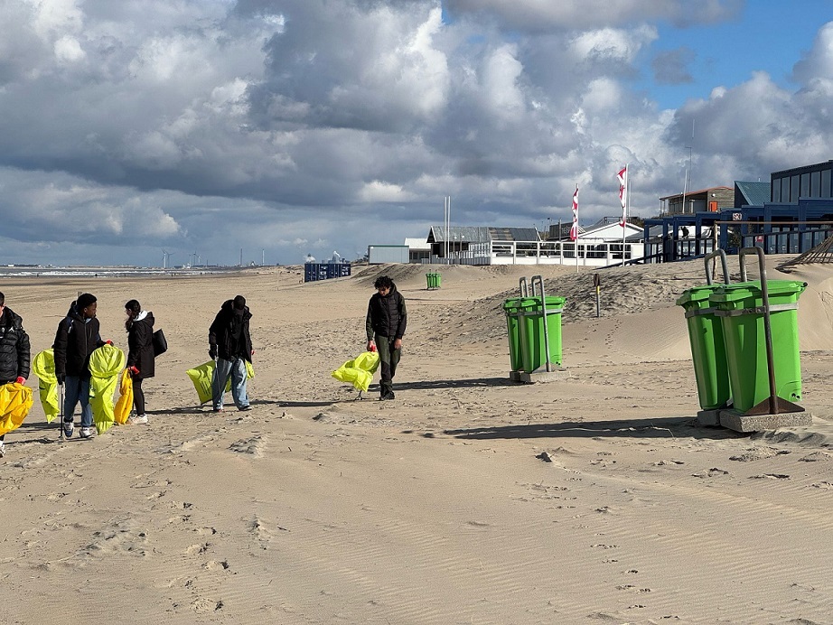 nl doet strand 2